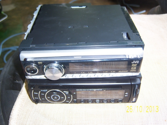 วิทยุCD รถยนต์  MP3 MP4 USB  ยี่ห้อ ZULEX