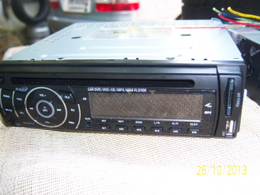วิทยุCD รถยนต์  MP3 MP4 USB  ยี่ห้อ ZULEX