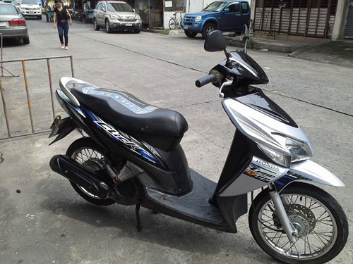 click ปี 50 สีน้ำเงิน เทา รถบ้าน เครื่องเดิมๆ เอกสารครบ