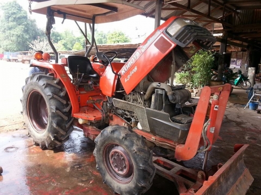 คูโบต้า L3408 4 WD 2 เพลา ใบมีดตราช้าง ทำงาน 1227 ชั่วโมงเดิมๆทุกชิ้นครับ