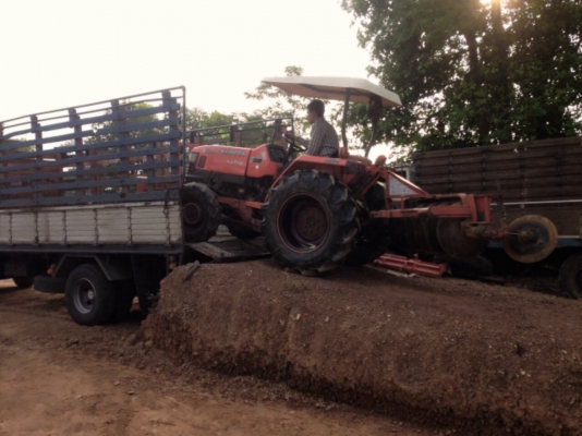 คูโบต้า L3408 4 WD 2 เพลา ใบมีดตราช้าง ทำงาน 1227 ชั่วโมงเดิมๆทุกชิ้นครับ