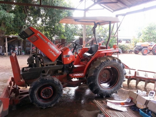 คูโบต้า L3408 4 WD 2 เพลา ใบมีดตราช้าง ทำงาน 1227 ชั่วโมงเดิมๆทุกชิ้นครับ