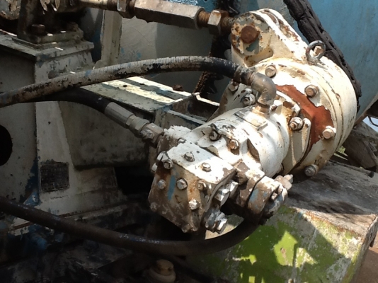 ขายครับโม่ 7 คิว ปั้มโซ่ใช้งานดี กำลังยกลงจะต่อเครนครับทุนน้อยครับขายที่ 85000 บาทครับ ขายครับโม่ 7 คิว ปั้มโซ่ใช้งานดี กำลังยกลงจะต่อเครนครับทุนน้อยครับขายที่ 85000 บาทครับ