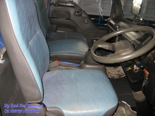 ขาย 6 ล้อ อีซูซุ NPR 130 แรง ยาว 5 ม. ปี 2004 สภาพสวยเดิมเครื่องดี พร้อมใช้งาน ชมก่อนได้ครับ สนใจติดต่อ 081-9425443 ขาย 6 ล้อ อีซูซุ NPR 130 แรง ยาว 5 ม. ปี 2004 สภาพสวยเดิมเครื่องดี พร้อมใช้งาน ชมก่อนได้ครับ สนใจติดต่อ 081-9425443