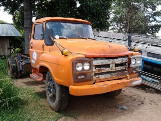 **300,000 บ.ต่อรอง**ขาย หัวคัสซี 6ล้อหัวยาว คัสซีใหญ่ สภาพสวยเดิมบาง ISUZU HTR 114 เครื่อง6BD1 165HPแห้งจัดฟิตจริง ไม่มีเยิ้ม ช่วงล่างแน่นเฟืองท้ายJCM คัสซีสวยใหญ่ถึงปลาย ไม่มีผุ มีบวมซับใน นิดๆหน่อยๆบางจุด (ตามรูป) ยาง900ขอบ20 สภาพดี หัวบางเดิมภายในสวยคอ