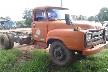 **300,000 บ.ต่อรอง**ขาย หัวคัสซี 6ล้อหัวยาว คัสซีใหญ่ สภาพสวยเดิมบาง ISUZU HTR 114 เครื่อง6BD1 165HPแห้งจัดฟิตจริง ไม่มีเยิ้ม ช่วงล่างแน่นเฟืองท้ายJCM คัสซีสวยใหญ่ถึงปลาย ไม่มีผุ มีบวมซับใน นิดๆหน่อยๆบางจุด (ตามรูป) ยาง900ขอบ20 สภาพดี หัวบางเดิมภายในสวยคอ
