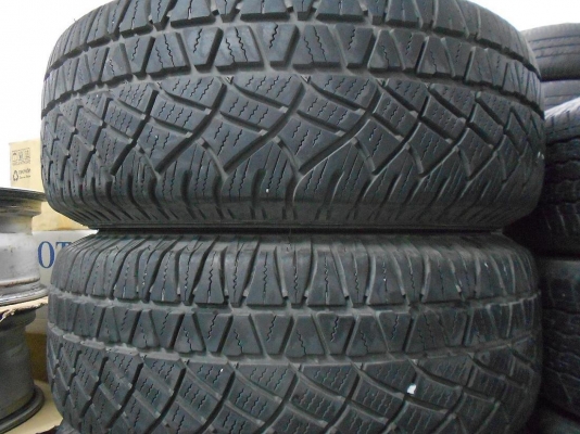 ขายยางมิชลิน 265/70/15 ปี 11 ดอกสวย ไม่มีปะ 1 ชุด/ใส่-ถ่วงฟรีค่ะ