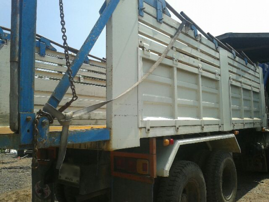 ขายรถบรรทุกสิบล้อดั๊มพ์ Hino F18 เครื่องเดิม HO7C เกียร์เดิม สโลด์เดิม 2 เพลาด.เหล็ก ยางเต็มรถวิ่งอ้อยอยู่