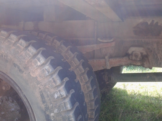 รถเทเลอร์ไว้ขนรถเกียวข้าวหกล้อแครื่อง 6BB 145 แรง รถเทเลอร์ไว้ขนรถเกียวข้าวหกล้อแครื่อง 6BB 145 แรง