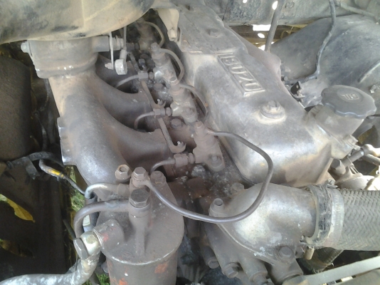 รถเทเลอร์ไว้ขนรถเกียวข้าวหกล้อแครื่อง 6BB 145 แรง รถเทเลอร์ไว้ขนรถเกียวข้าวหกล้อแครื่อง 6BB 145 แรง