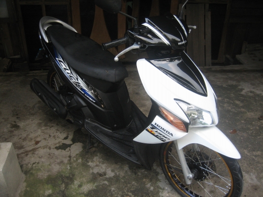 ขายคลิกสวยๆ สักคัน