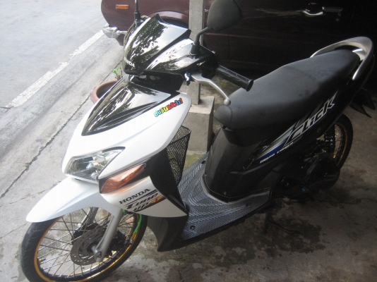 ขายคลิกสวยๆ สักคัน