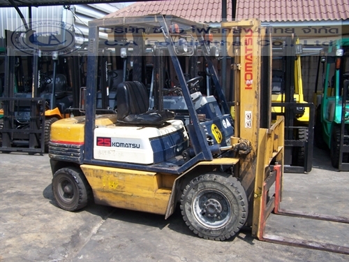 ขาย รถโฟล์คลิฟท์ KOMATSU รุ่น FD25-11