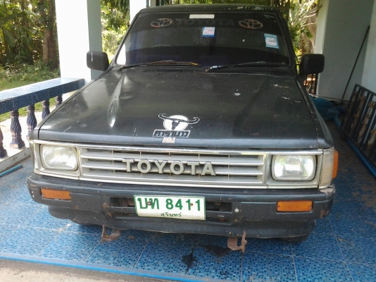 รถโตโยต้าฮีโรเครื่องดีภาษีเต็มสภาพดี