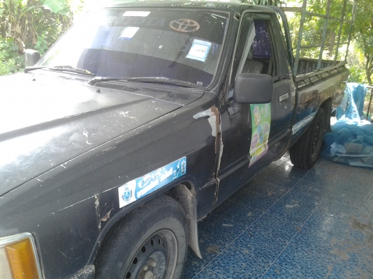 รถโตโยต้าฮีโรเครื่องดีภาษีเต็มสภาพดี