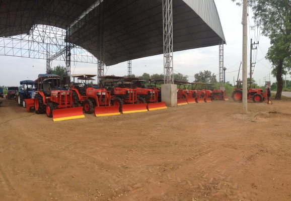 ขายรถไถและรถเกษตร มือสอง ทุกชนิด สภาพสวย ราคาโดนใจ ผู้ซื้อและ มีให้ท่านได้เลือกหลากหายยีห้อ !!