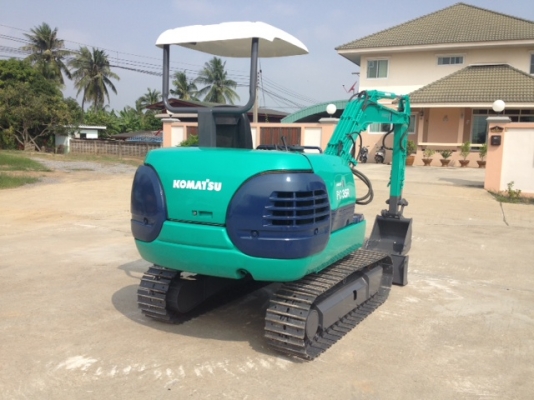 รถขุด แบคโฮล KOMATSU PC35R-8 ทำสีใหม่ นำเข้า มือสองจากญี่ปุ่นแท้ๆ