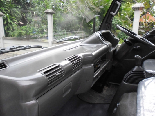 ขาย 6 ล้อ NKR -120 หัว+คัทซี รถห้าง ปี 40 สวย ๆ ถูก ครับ # ราคา 395,000 ขาย 6 ล้อ NKR -120 หัว+คัทซี รถห้าง ปี 40 สวย ๆ ถูก ครับ # ราคา 395,000