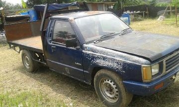 ขายเหมา รถกระบะ 3คัน และ หัวรถ 6ล้อ 2หัว ในราคา 110000 บาท