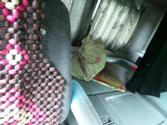 HINO PROFIA  ติดต่อปารวี  โทร 0839686255