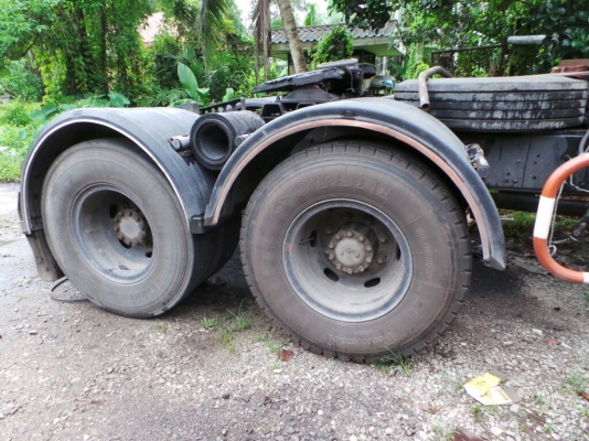 HINO PROFIA  ติดต่อปารวี  โทร 0839686255