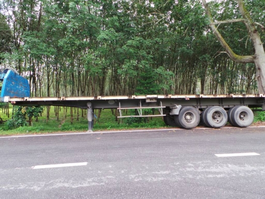 HINO PROFIA  ติดต่อปารวี  โทร 0839686255