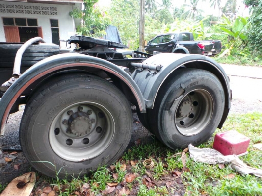 HINO PROFIA  ติดต่อปารวี  โทร 0839686255