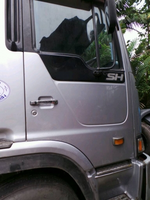 HINO PROFIA  ติดต่อปารวี  โทร 0839686255