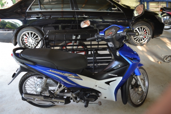 ขายด่วน รถมอไซพ่วงข้าง ขายด่วน รถมอไซพ่วงข้าง