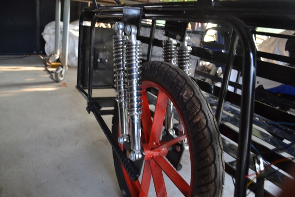 ขายด่วน รถมอไซพ่วงข้าง ขายด่วน รถมอไซพ่วงข้าง