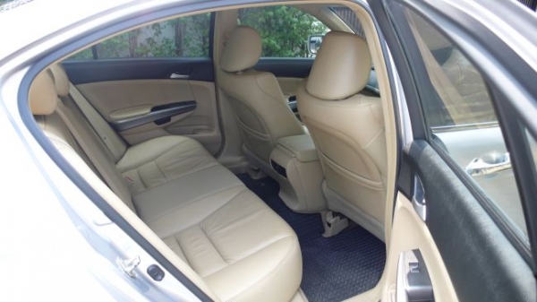 Honda Accord 2.0 E (G8) ปี'08 สภาพเดิมทั้งคัน ไมล์น้อย มาขอลองขับก่อนได้ครับ ยินดี Honda Accord 2.0 E (G8) ปี'08 สภาพเดิมทั้งคัน ไมล์น้อย มาขอลองขับก่อนได้ครับ ยินดี