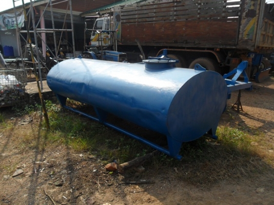 ขาย ถังน้ำ2500ลิตร สภาพสวยไม่รั่วไม่ผุ มีขาพร้อม ราคา25,000บาท.