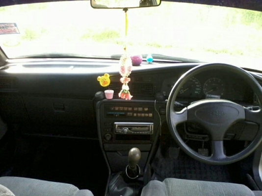 TOYOTA CORONA 2.O ปี 92 เกียร์ธรรมดา แก๊ส พร้อมใช้ ประหยัด