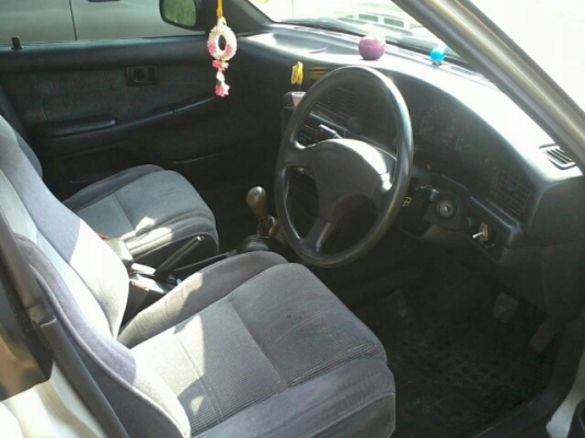 TOYOTA CORONA 2.O ปี 92 เกียร์ธรรมดา แก๊ส พร้อมใช้ ประหยัด