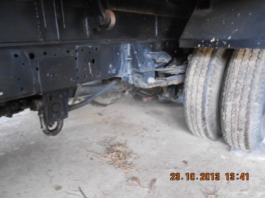 ขาย Isuzu NKR ดั้มเล็กต่อใหม่ เครื่องดี แซทซีสวย เอกสารพร้อมโอน