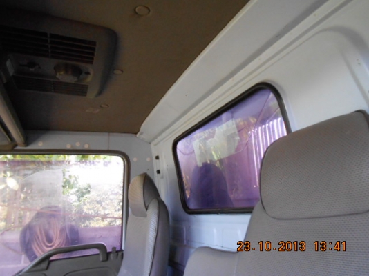 ขาย Isuzu NKR ดั้มเล็กต่อใหม่ เครื่องดี แซทซีสวย เอกสารพร้อมโอน