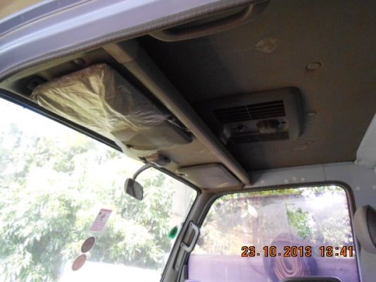 ขาย Isuzu NKR ดั้มเล็กต่อใหม่ เครื่องดี แซทซีสวย เอกสารพร้อมโอน