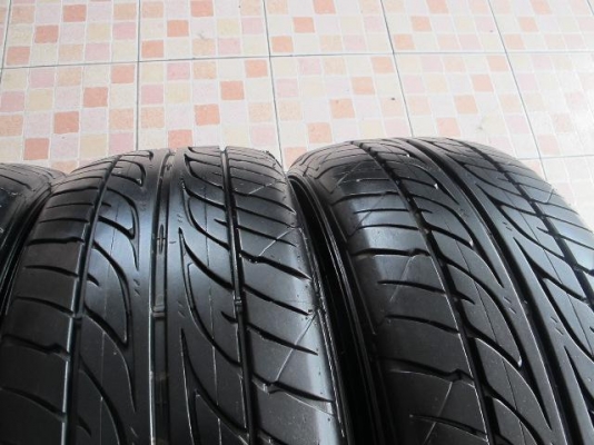 ขายยาง DUNLOP LM703---215-55-17---ปี12 (1ชุด)