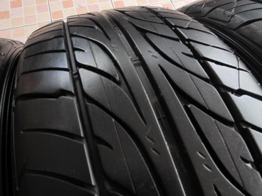 ขายยาง DUNLOP LM703---215-55-17---ปี12 (1ชุด)