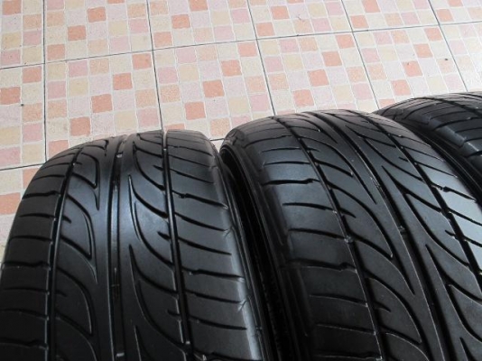 ขายยาง DUNLOP LM703---215-55-17---ปี12 (1ชุด)