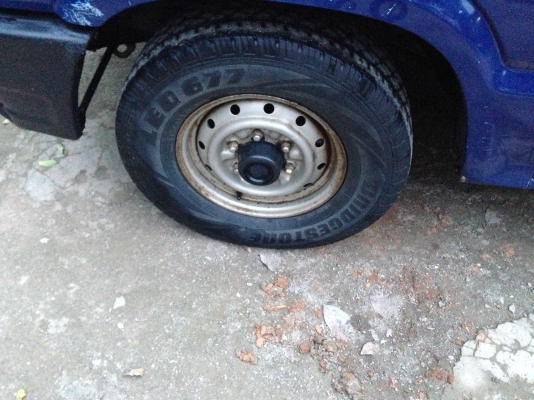 ขายล้อกระทะพร้อมยาง 4 วง 6 รู ขอบ 14 นิ้ว สวยๆๆราคาถูก ( ขายแล้ว ) ขายล้อกระทะพร้อมยาง 4 วง 6 รู ขอบ 14 นิ้ว สวยๆๆราคาถูก ( ขายแล้ว )