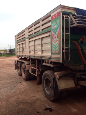 รถฮีโน่ 10 ล้อ FM3H เปลื่ยนเป็นอีซูซุ 260 (ขายแม่-ลูก) รถฮีโน่ 10 ล้อ FM3H เปลื่ยนเป็นอีซูซุ 260 (ขายแม่-ลูก)