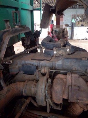 รถฮีโน่ 10 ล้อ FM3H เปลื่ยนเป็นอีซูซุ 260 (ขายแม่-ลูก) รถฮีโน่ 10 ล้อ FM3H เปลื่ยนเป็นอีซูซุ 260 (ขายแม่-ลูก)