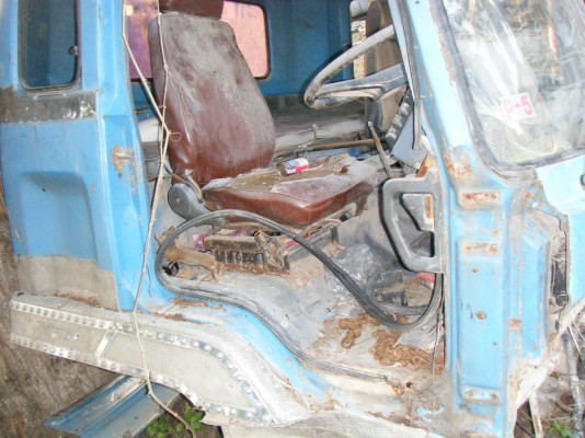 ขายซากหรือจะเอาชิ้นไหนเดี๋ยวตัดให้ครับ