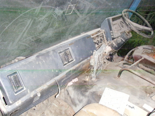 ขายซากหรือจะเอาชิ้นไหนเดี๋ยวตัดให้ครับ