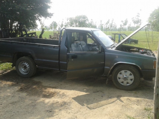 รถกระ L200 ปี่2537 เครื่อง2500รถสวยพร้อมใช้คันซีสวยเอกสารทะเบียนพร้อม