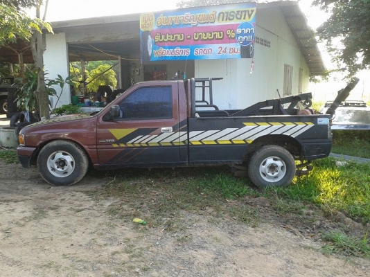 รถยกสวยเครื่อง2500พร้อมใช้