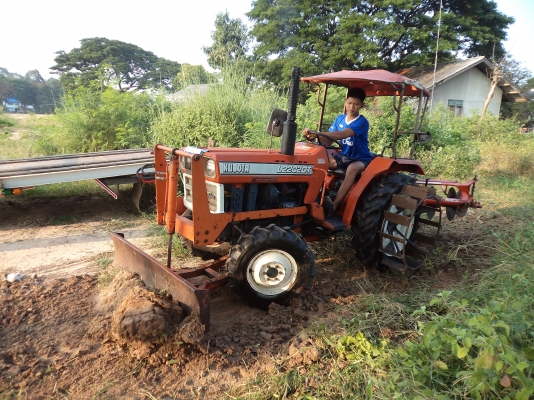 ขายรถไถKUBOTR L2202DT 2เพลา ไป...จ.กาฬสินธุ์  แล้วคับ