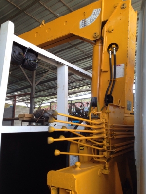 ขาย Fuso 6ล้อ ติดเครน3ตัน