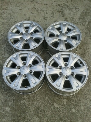 ขายล้อ 16 X 7  สี่วง  3,800